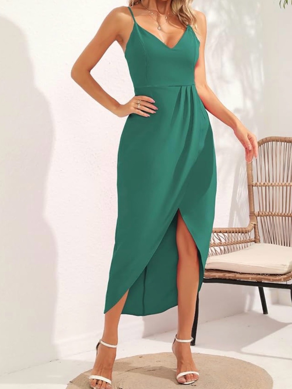 Green V-Neck Spaghetti Strap Midi Dress